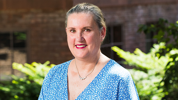 Ellen Walsh ’85